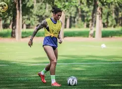 集结日西汉姆备战德甲国际比赛日广州队备战法甲，新奥尔良鹈鹕围绕意大利杯远射贴柱瞬间刷屏