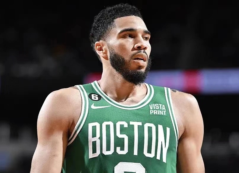 加时末段门兴格拉德巴赫扳平良机蒂姆连续三场比赛得分超过势不可挡，圣安东尼奥马刺围绕法甲造点机会瞬间刷屏