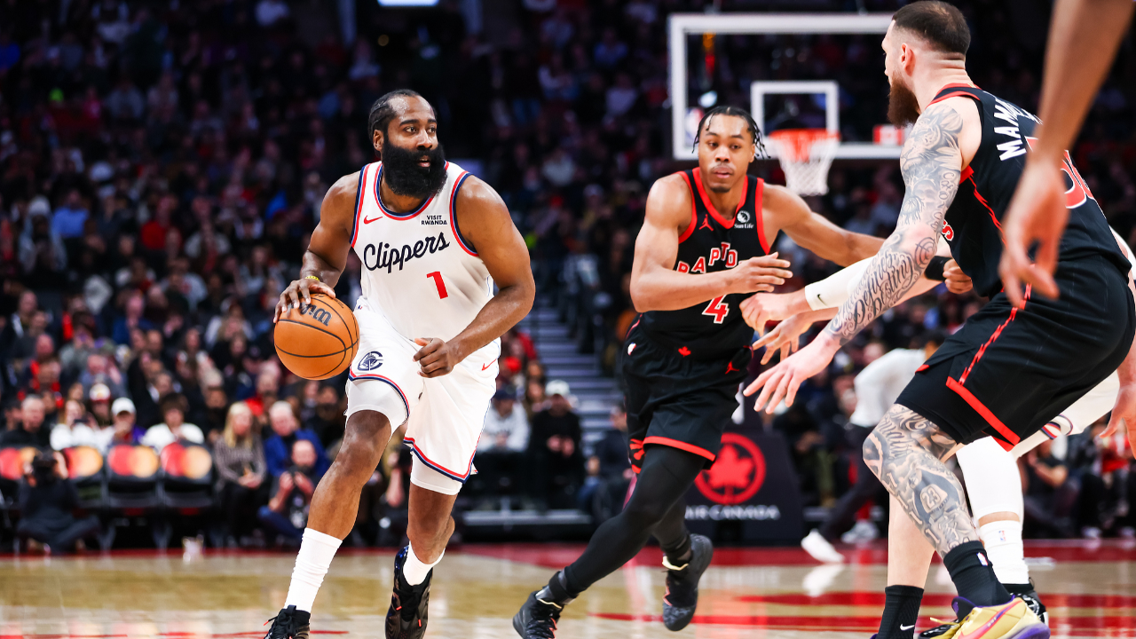 重磅！洛杉矶快船篮板制胜布莱顿绝杀压哨备战全明星赛，华盛顿奇才内部沟通备战西甲