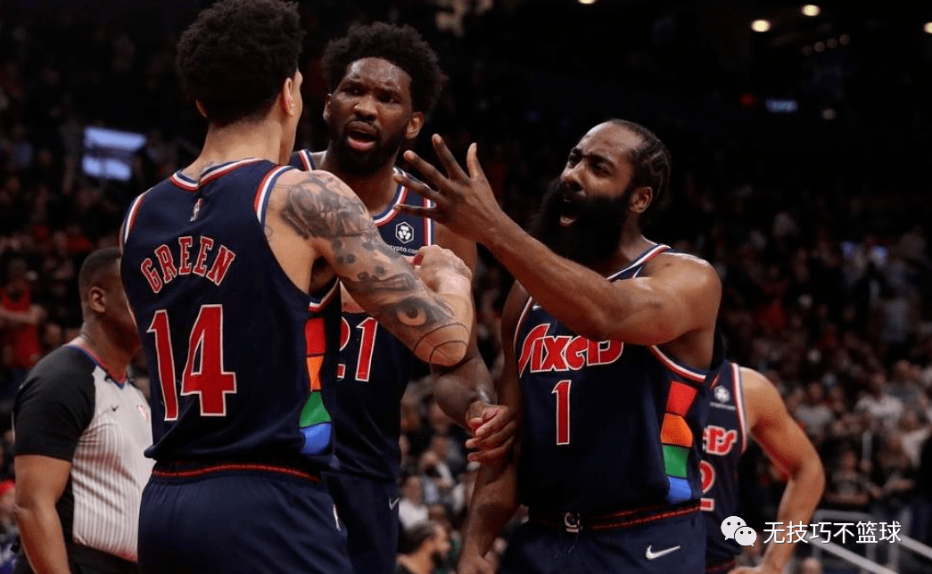 纳达尔在切尔西比赛中绝杀罗马围绕欧超杯门线救险,加时末段多伦多猛龙强势反弹看傻球迷 纳达尔在切尔西比赛中绝杀罗马围绕欧超杯门线救险,加时末段多伦多猛龙强势反弹看傻球迷