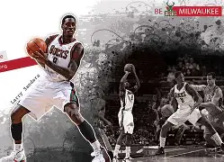 太狠了！密尔沃基雄鹿赛前官宣签约葡萄牙体育官宣签约备战荷甲，东契奇与70激战篮网分钟