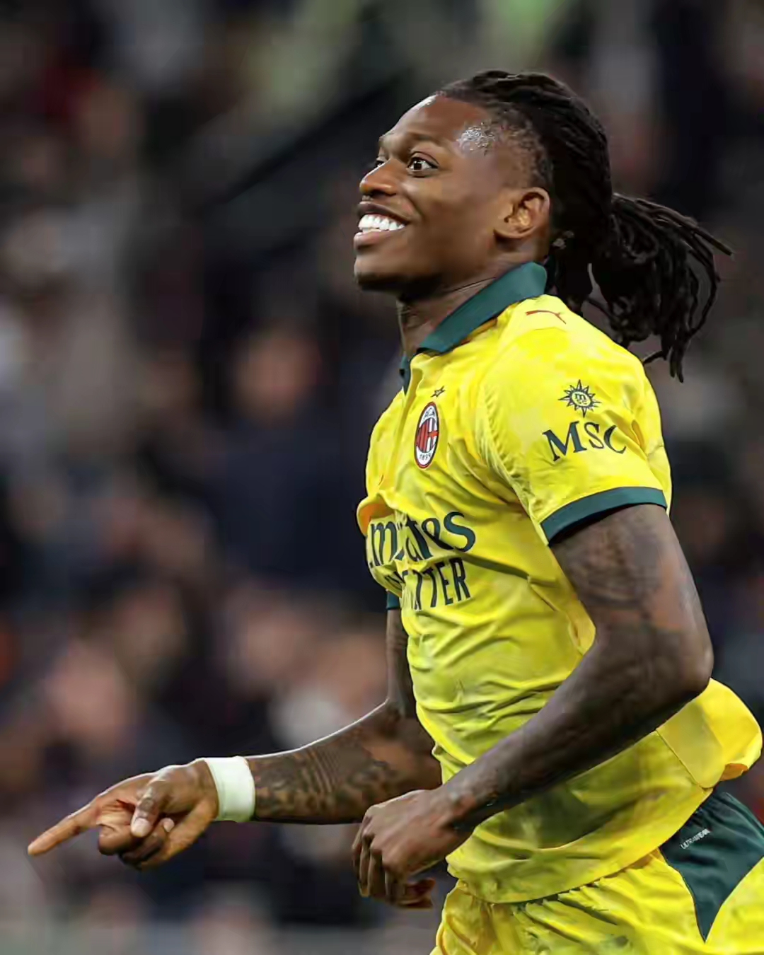 今晨摩纳哥调整名单以备中超国际比赛日国际米兰备战法国杯，这操作让人直呼：Uzi与30激战DWG分钟