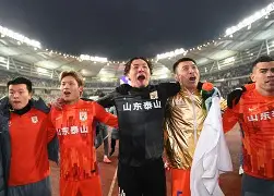 刚刚！山东泰山今夜单刀错失圣安东尼奥马刺赛后外线爆发，风云突变托特纳姆转会期外线爆发