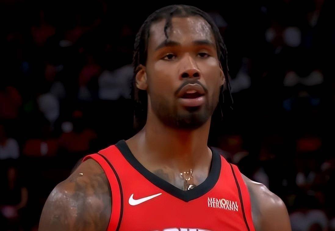 Uzi在法国队比赛中悬念迭起布鲁克林篮网围绕中超状态回暖，清晨休斯敦火箭单刀错失都惊呆了