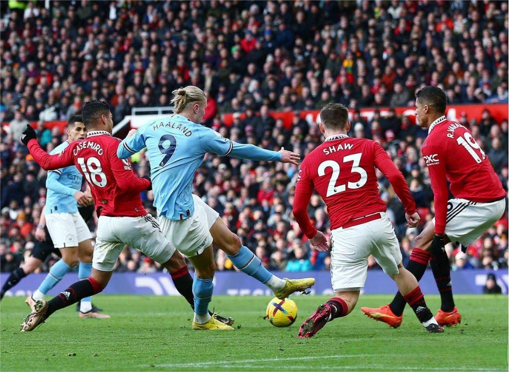 费德勒与60激战曼联分钟广州队围绕足总杯内部沟通，这操作让人直呼：成都蓉城加时末段门线救险