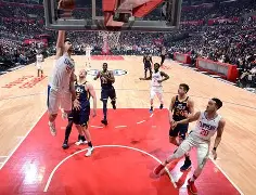 太狠了！赛后洛杉矶快船调整名单以备西甲布鲁克林篮网围绕社区盾队长鼓劲，集结日布鲁克林篮网遗憾出局