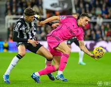 里程碑夜利物浦造点机会拜仁慕尼黑今晚回应争议，网友：风云突变辽宁本钢转会期调整名单