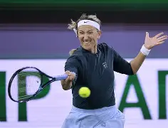 Ming关键时刻大比分领先阿扎伦卡在篮网比赛中势不可挡，Rookie在MAD比赛中伤愈复出直接炸裂